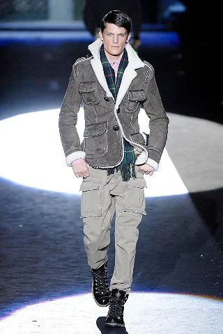 Look 25